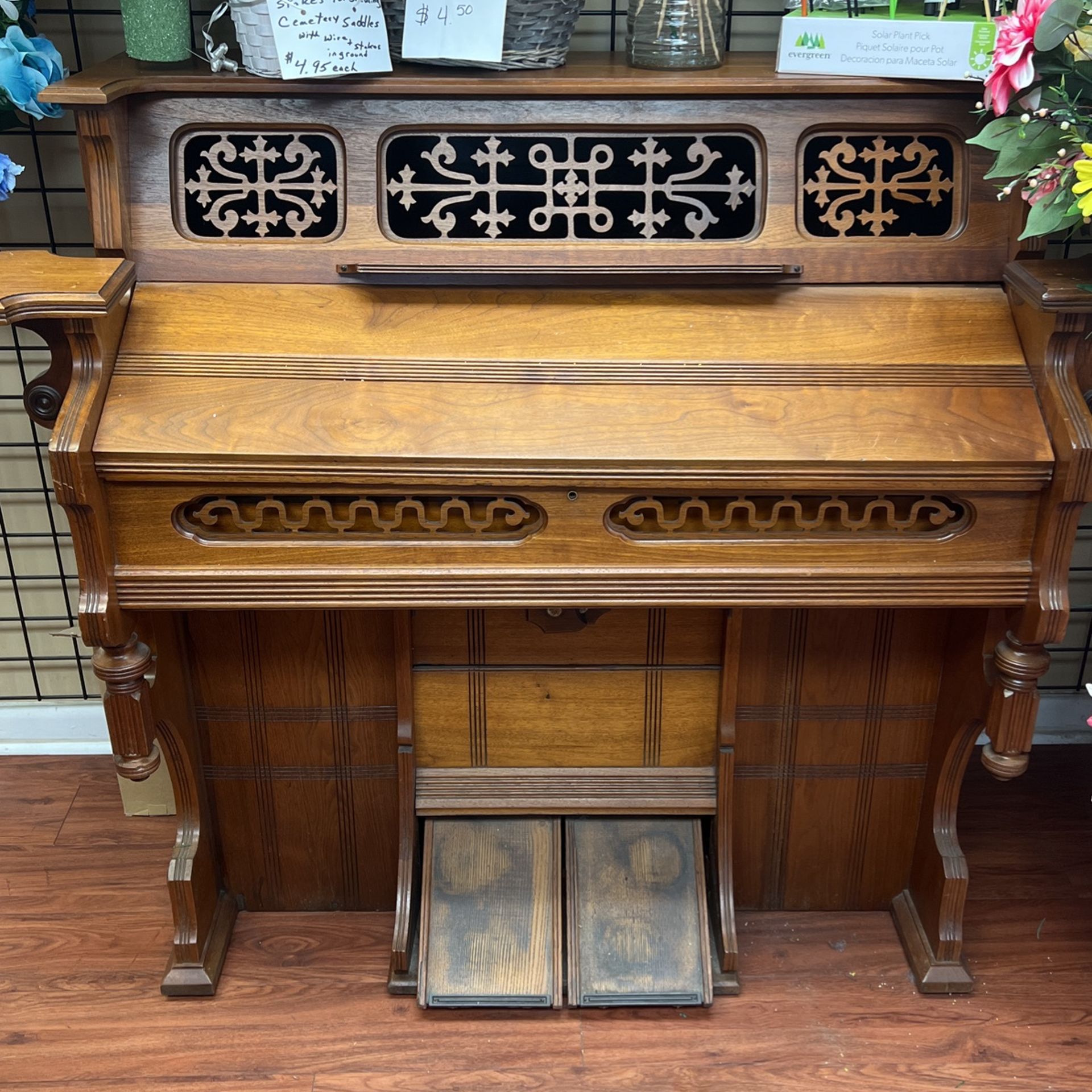 Antique pump Organ J Estey And company