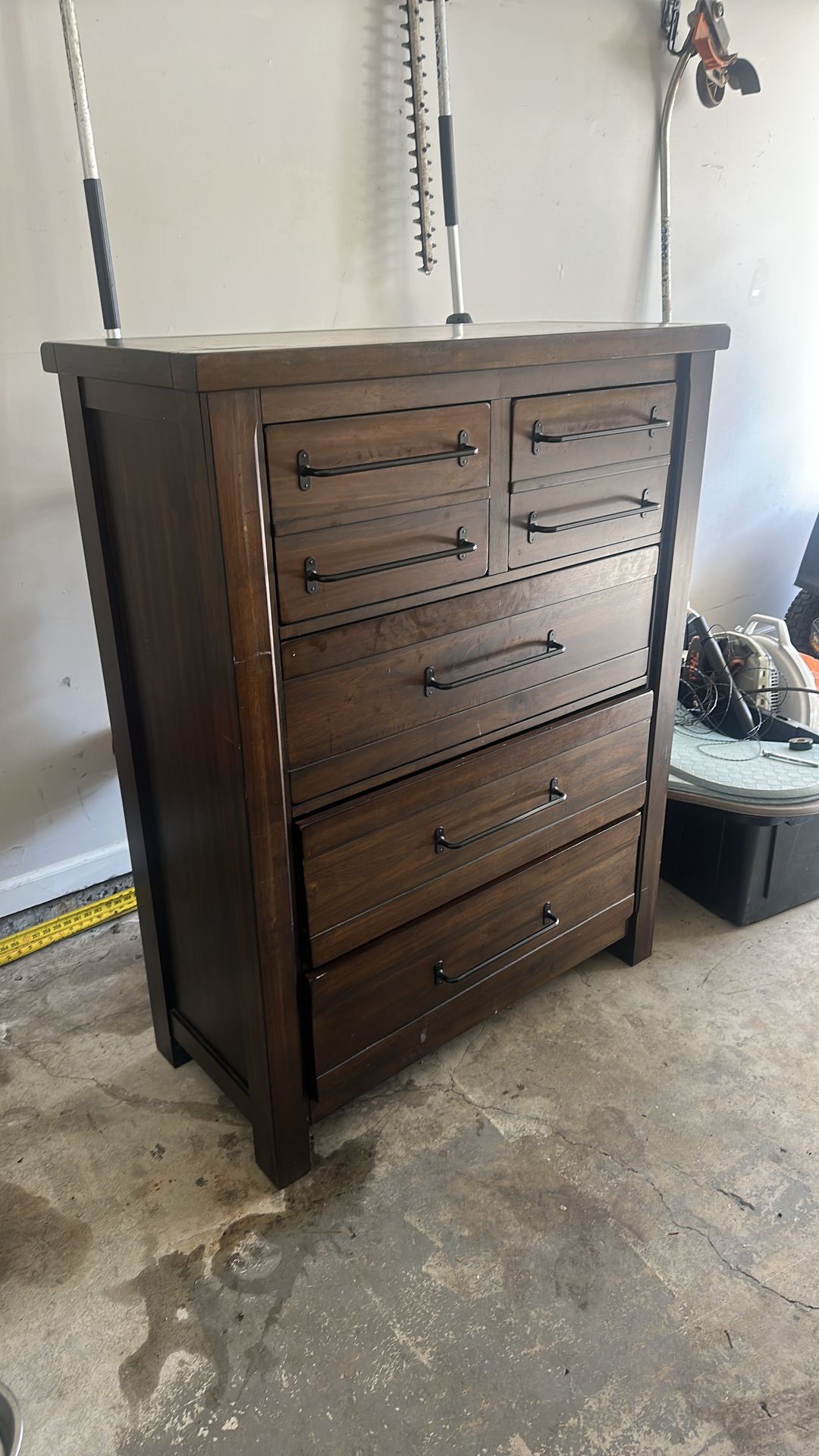 Heavy Duty Wood Standing Dresser