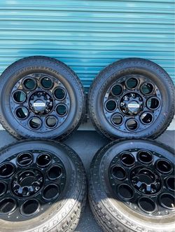 Ford F250 F350 Factory Wheels Tires