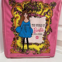 1968 Barbie Case