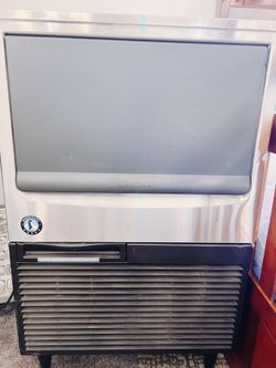 Ice Maker With Bin, Cube-Style, air-cooled