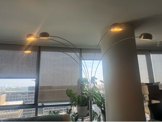5Arm floor lamp