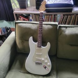 Fender Japanese Traditional Stratocaster 