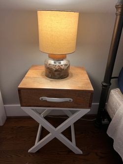 Set of bedside tables and lamps