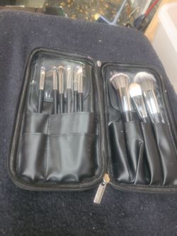 Lase cosmetic make up brushes