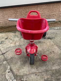 Radio Flyer Kids Tricycle