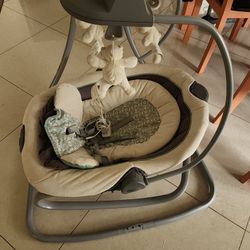 Graco Baby Swing