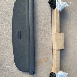 OEM Audi Q5 Roof Rack And Cargo Cover