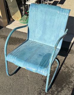 Vintage Blue Metal Lawn Chair
