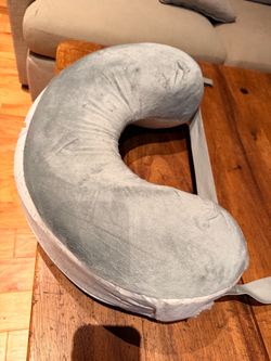 Nursing Pillow Ergobaby