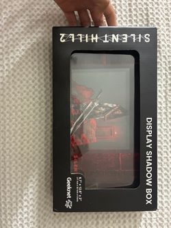 Silent hill 2 pyramid head shadow box
