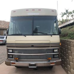 Winnebago Motor Home
