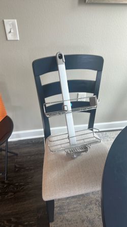 Adjustable shower organizer