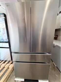 30 cu. ft. SMART Standard Depth MAX French Door Refrigerator with Internal Water Dispenser in PrintProof Stainless Steel