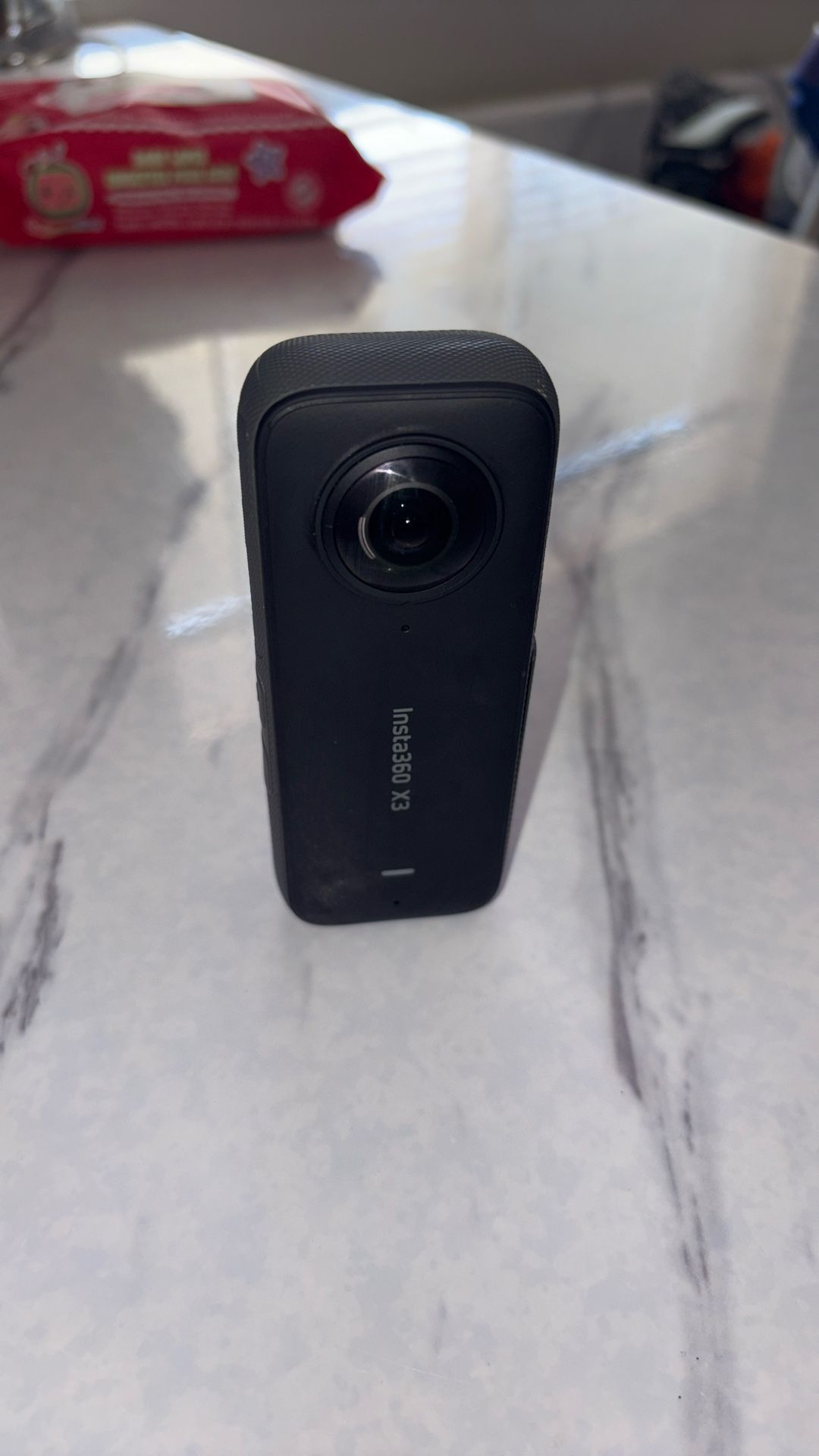 Insta360