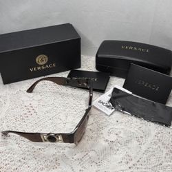 Brand New VERSACE discontinued Sunglasses With Case And Box Never Used