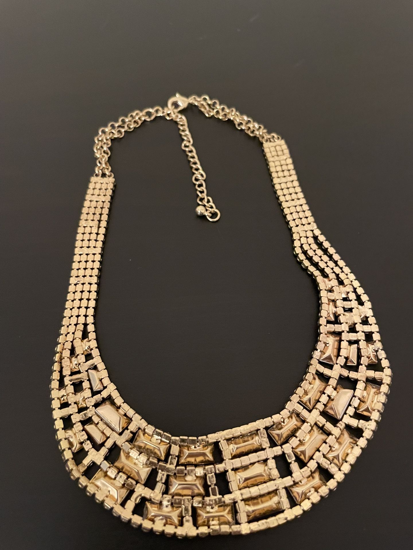 Vintage Rhinestone gold tone necklace/choker