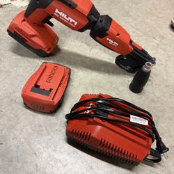 Hilti SD 5000-A22 Screw gun/ Hilti SD-M2 Attachment/ Charger And 2 Batteries