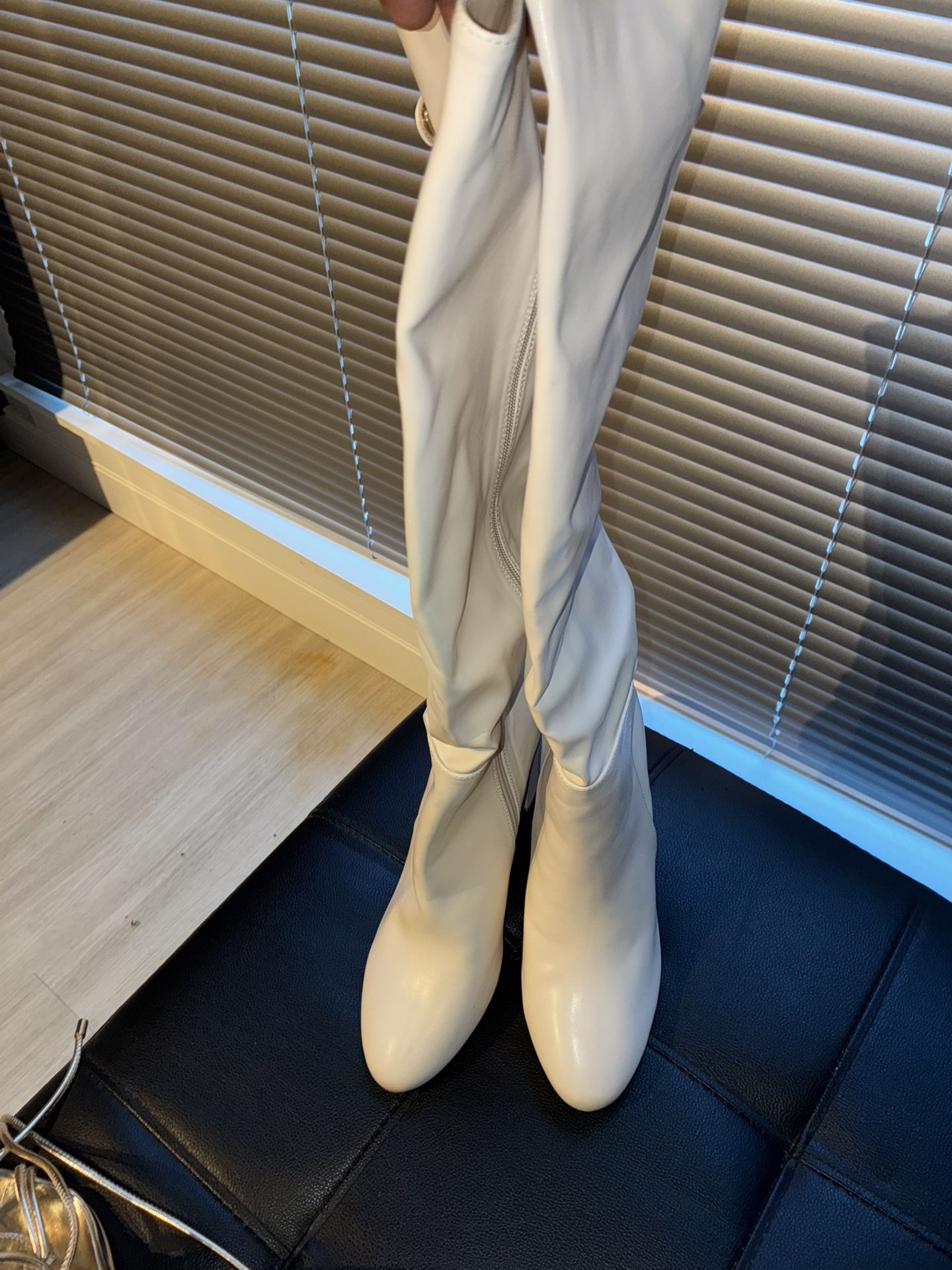White Knee Boots, New