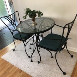 Cute Little Wrought Iron Bistro/patio/dining Set