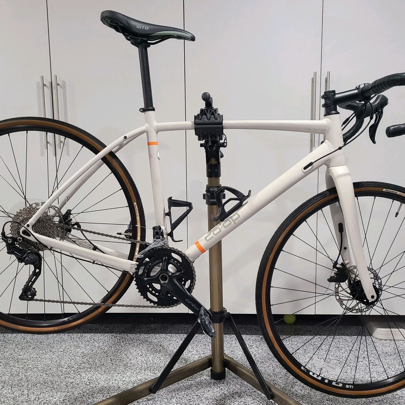 REI Co op Cycles ADV 2.2 bike for Sale in Moraga CA OfferUp