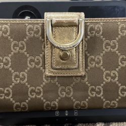 Gucci Long Wallet 