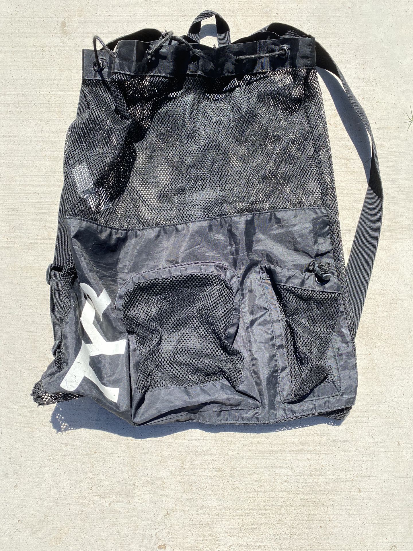 TYR Black Big Mesh Mummy Swim Wet Bag Backpack Sports Gear Equipment