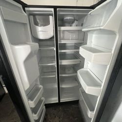 GE Black Side-by-Side Refrigerator