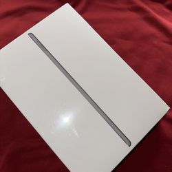 Space Gray Apple iPad 8th Generation 128gb Cellular + WiFi iOS 14.3 New Sealed 