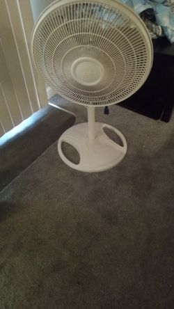 Tall Escalating  Fan