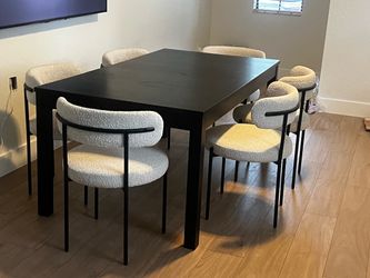 Table and 6 Chairs
