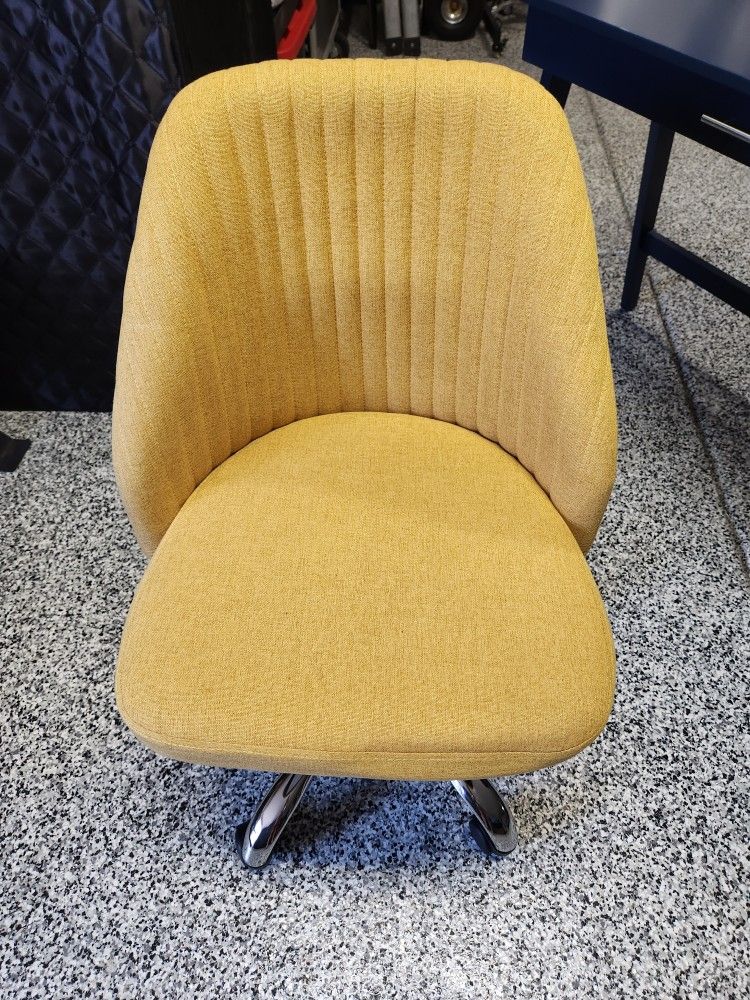 Yellow Desk Chair