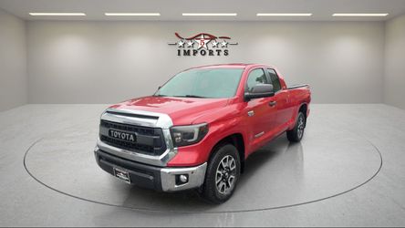 2016 Toyota Tundra 4WD Truck
