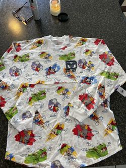DISNEYLAND AND DISNEYWORLD SPIRIT JERSEYS! NEW! SIZE SMALL