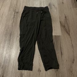 green lululemon joggers
