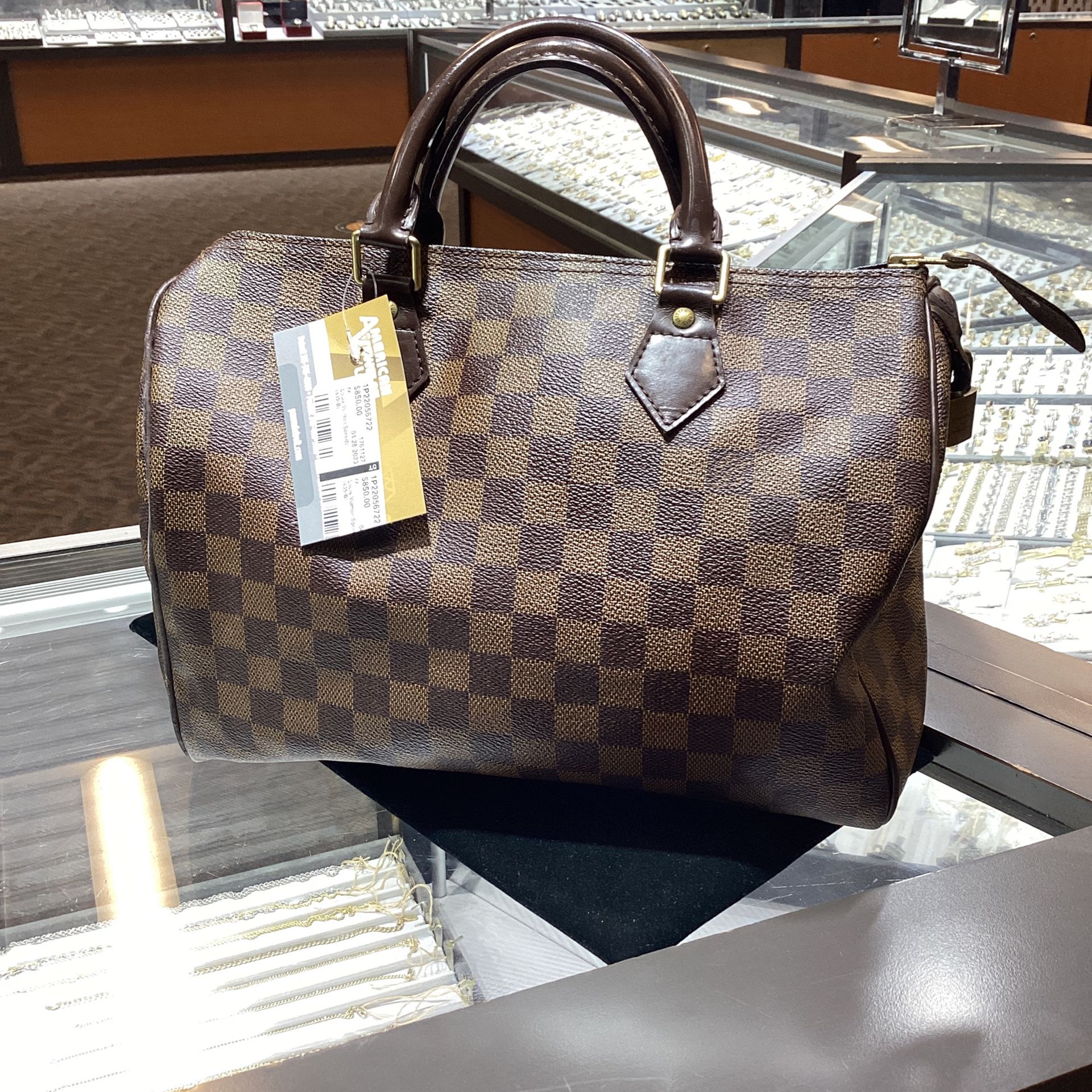 Louis Vuitton Speedy Handbag