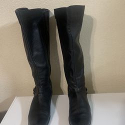 Ladies Knee High Boots 
