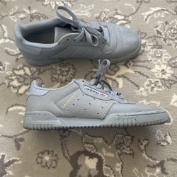 adidas Yeezy Powerphase Calabasas Grey Size US Men’s 5 women’s 7