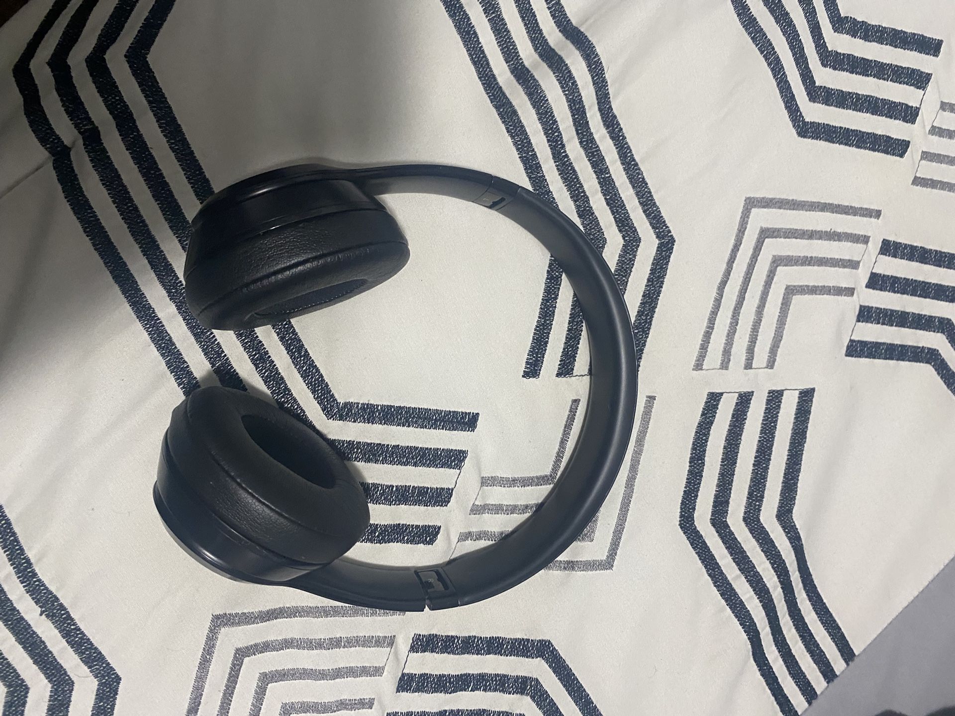 Beats Solo 3 On Ear Black