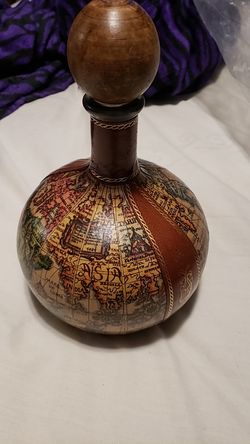Vintage fausto corduri leather wrapped Decanter