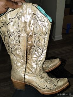 Women's boots