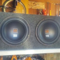 Speaker box