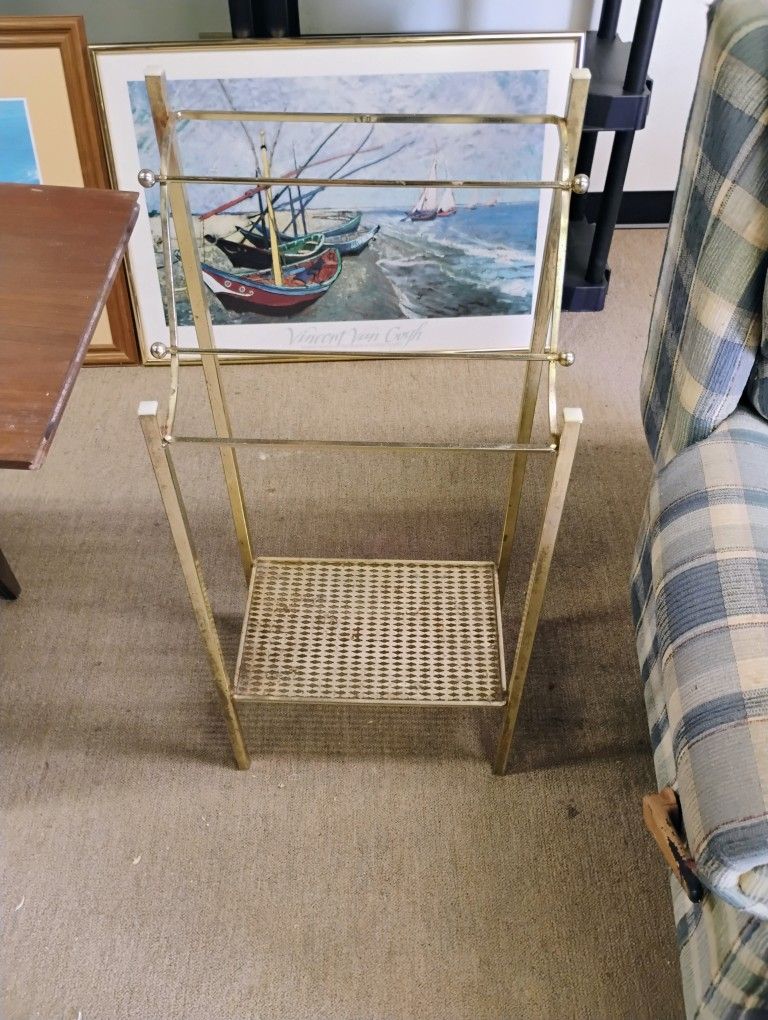 Vintage Metal Towel Rack