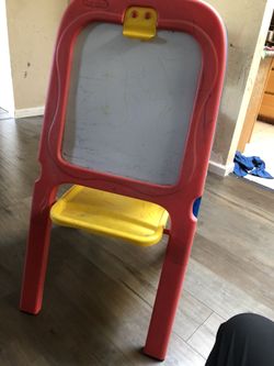Crayola kids easel