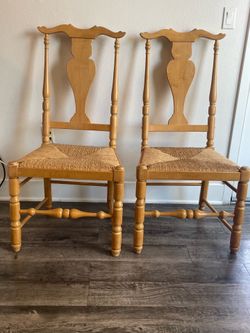 Wicker chairs in great condition