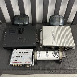 Kicker And Kenwood Amplified 