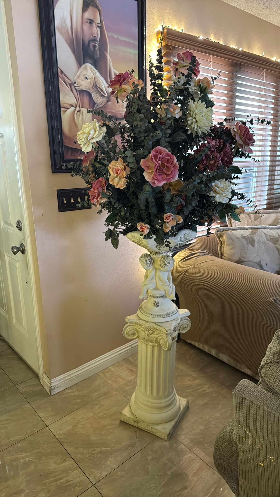 Beautiful Flower Arrangement With Pillar