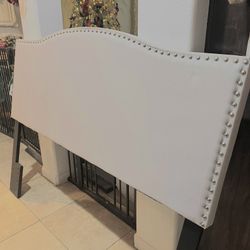 Fabric Queen Headboard With Heavy Duty Bed frame 