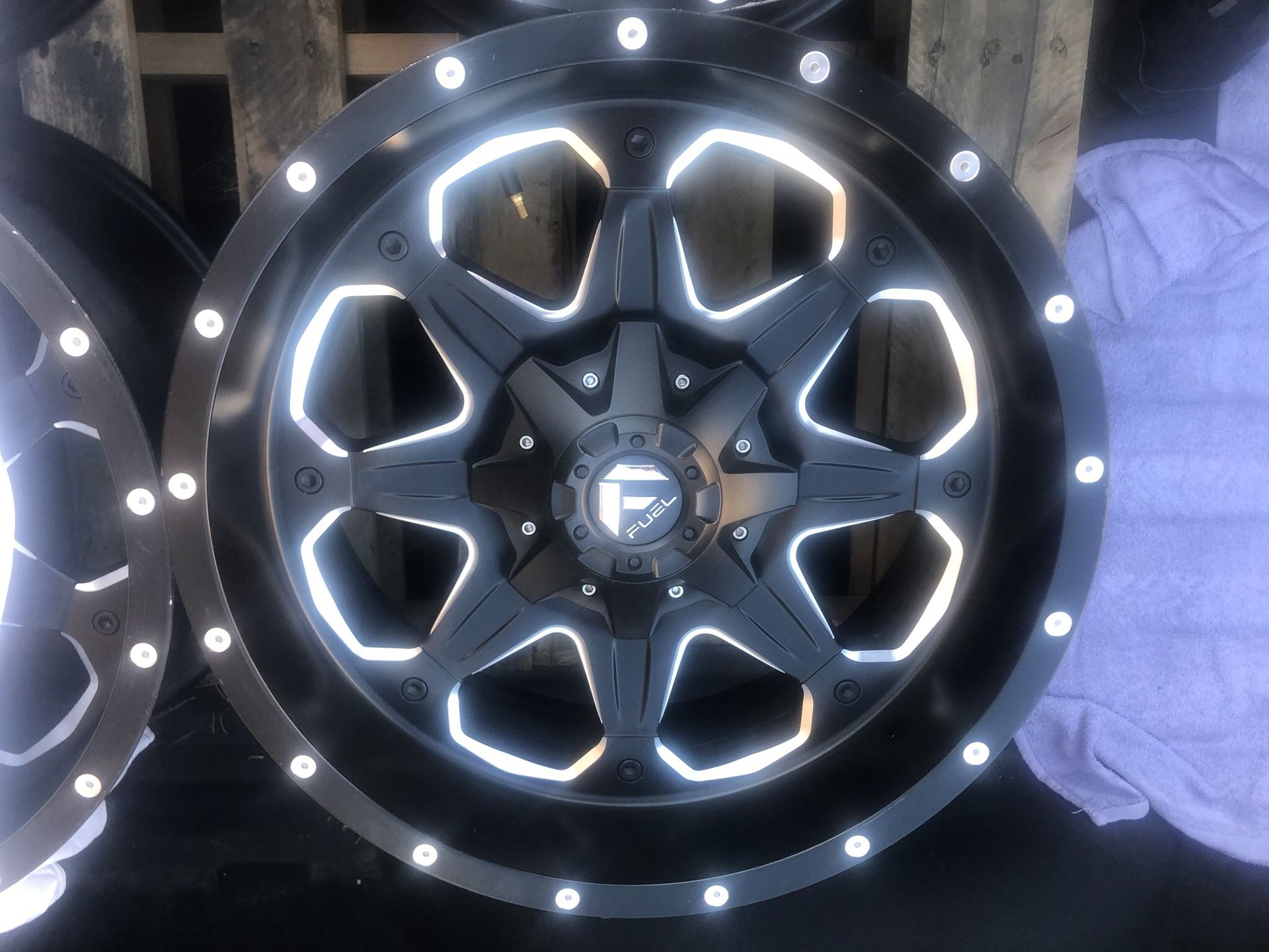 Fuel 20 inch wheels/Rims BLACK 20x9 (8x180) bolt pattern.