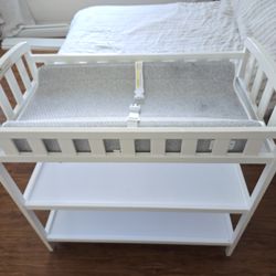 Baby Diaper Changing Table With Mat